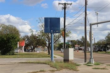 410 E Broadway St, Cuero, TX 77954